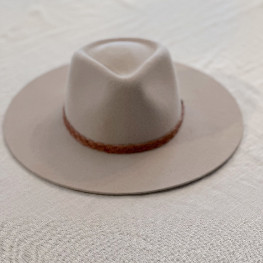 Hampui 100% Wool Hat Size XL